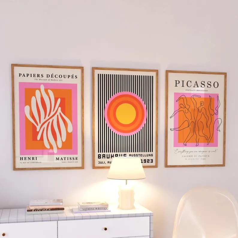 Interior Design Living Room - 3 Stück moderne orangefarbene Bauhaus- und