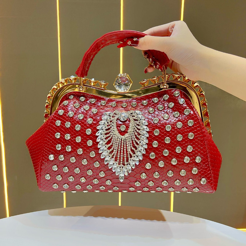 2025, High-End-Handtaschen mit – Interior Design High End Bewertung und Preis